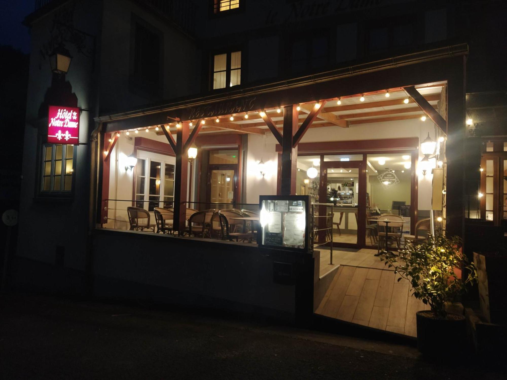 Hotel Restaurant Notre Dame Orcival Ngoại thất bức ảnh